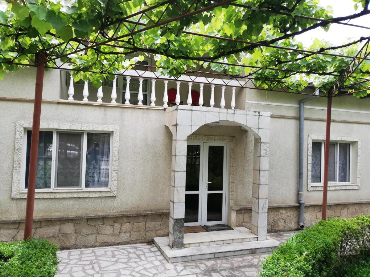 Casa Bucur Hotel Tirgu Ocna Bagian luar foto
